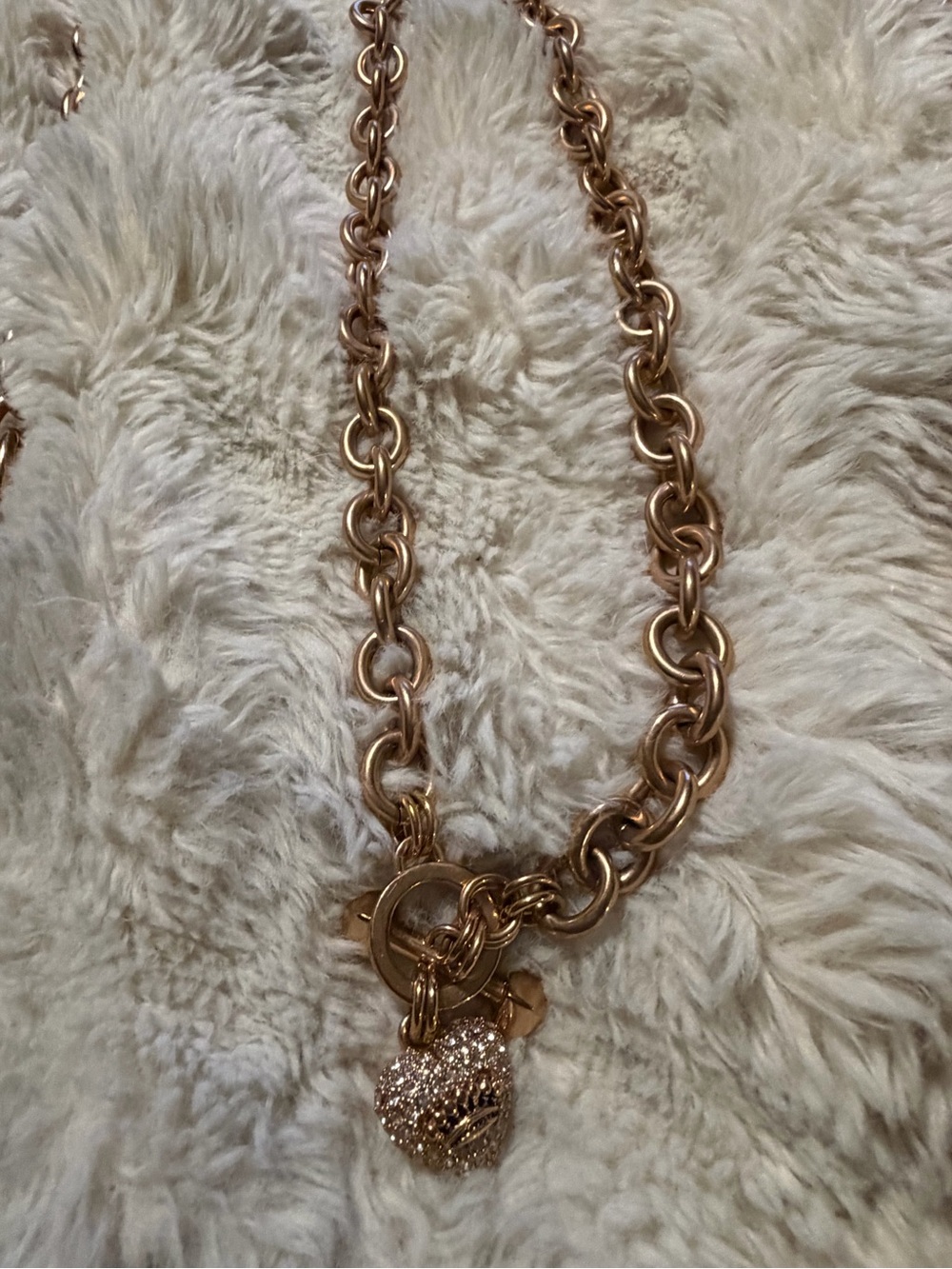 Michael Kors Rose Gold Chain belt, jJuicy Couture necklace and cuff bracelet - Picture 6 of 8